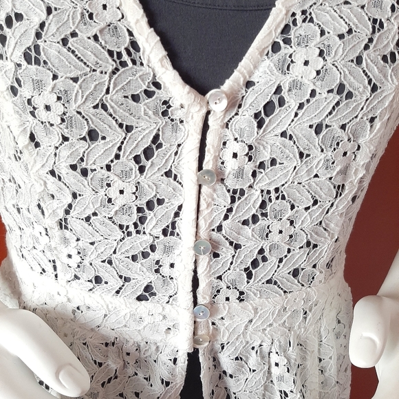 Lace Embroidery Maxi Dress - Picture 3 of 8